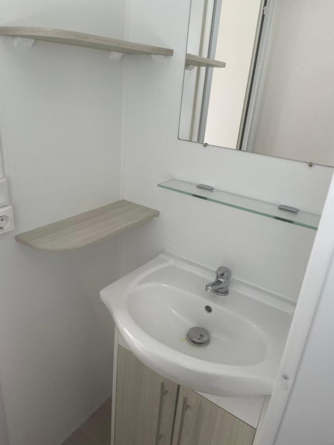 Mobil-Home Confort Tv Clim Narbonne-Plage Zewnętrze zdjęcie